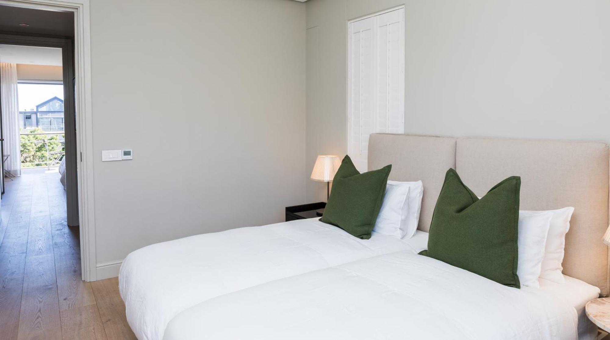 401 Dovenby Apartment Cape Town Bagian luar foto